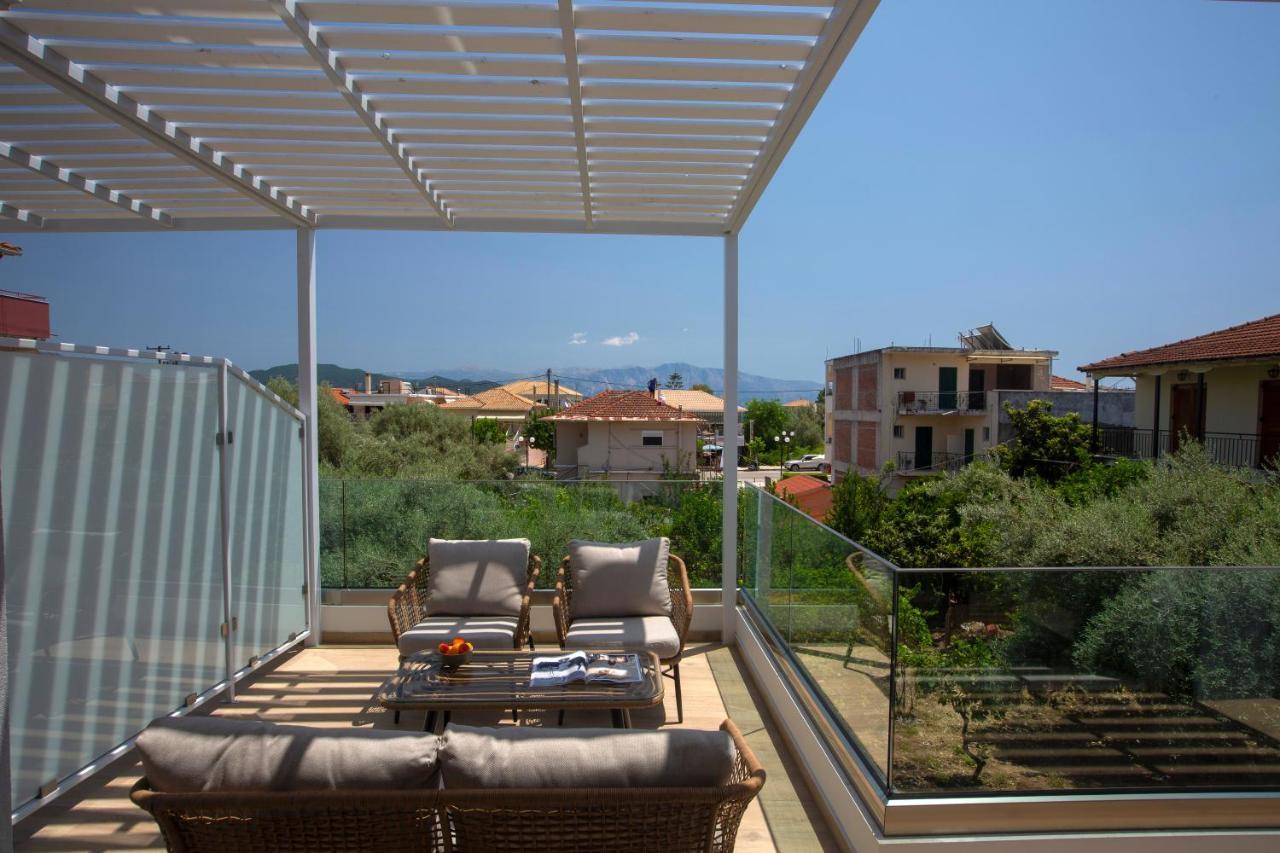 Elianthi Luxury Apartments Nikiana Esterno foto