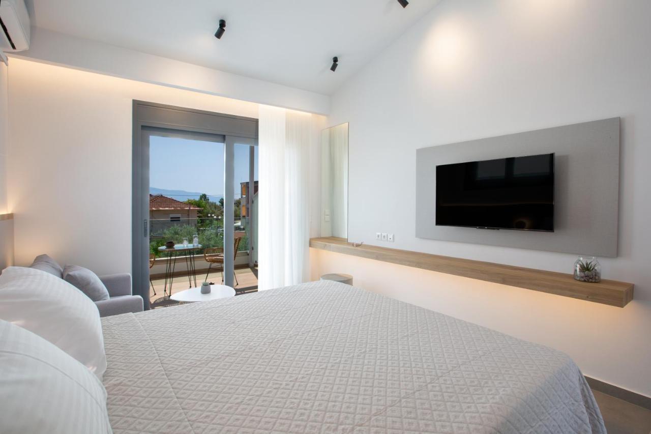 Elianthi Luxury Apartments Nikiana Esterno foto
