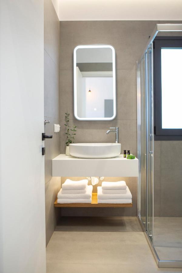 Elianthi Luxury Apartments Nikiana Esterno foto