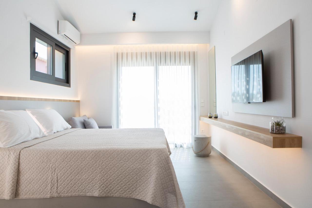 Elianthi Luxury Apartments Nikiana Esterno foto